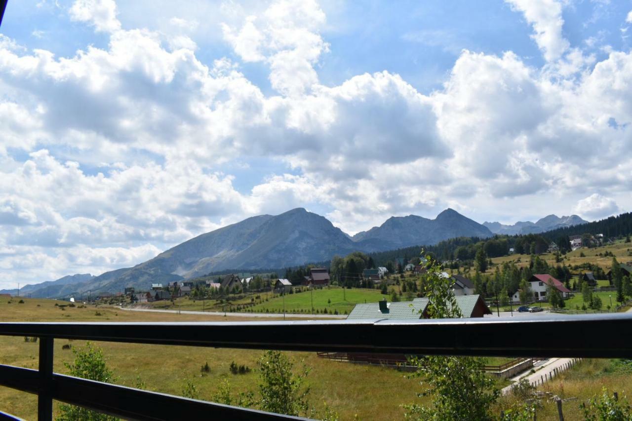 Guest House Sky Blue Zabljak  Ngoại thất bức ảnh